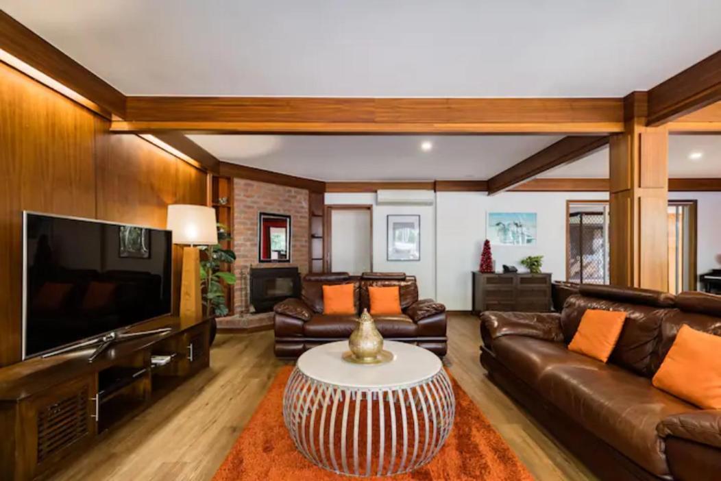 Spacious Hideaway Retreat, Brookfield, Μπρίσμπεϊν Εξωτερικό φωτογραφία
